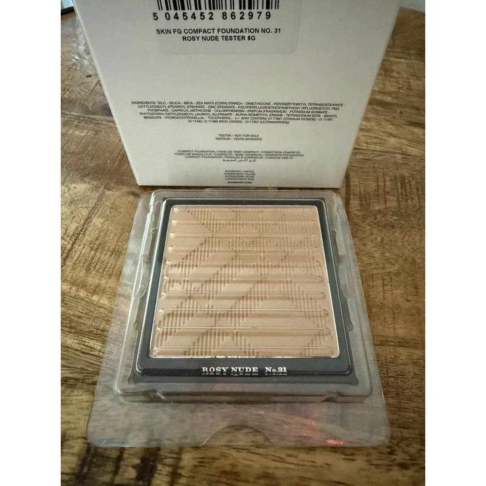 Burberry Fresh Glow Compact Luminous Foundation #31 ROSEY NUDE Tester 0.28 OZ